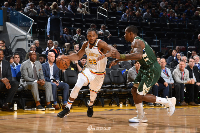 配合力量打 配合力量打